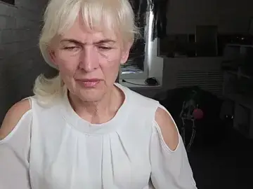 Stripchat Watch Live Sex Cams of Nia_Natur