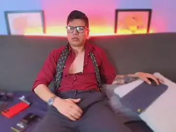 Stripchat Live Sex of AquilesTaylor