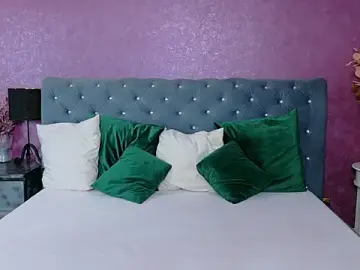 Stripchat Watch Live Sex Cams of CarlaReysX