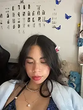 Stripchat Free Live Porn of Milleradhara24