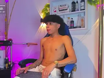 Stripchat Live Sex of _taylor_black