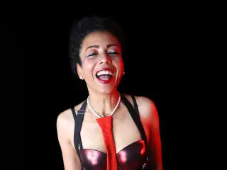 Xlovecam Live Sex of BrendaLive
