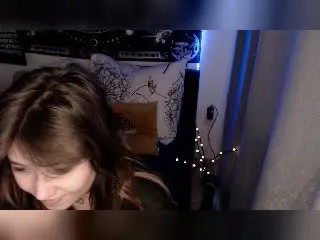 Xlovecam Adult Webcam of Alienfortwenty