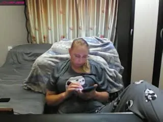 Xlovecam Sex Cam of JenniDeep