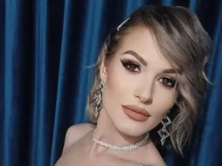 Xlovecam Free Live Porn of JoyfullRose