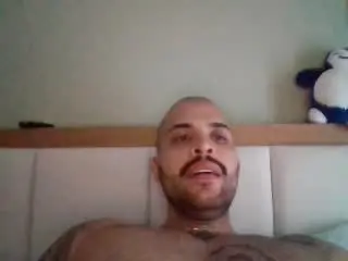 Xlovecam Best Webcam of MedellynDark
