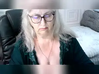 Xlovecam Sex Cam of LolkaAlyss