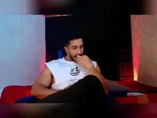 Xlovecam Watch Live Sex Cams of ZaneMaverick