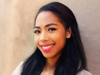 Xlovecam Sex Chat of ImMadeline