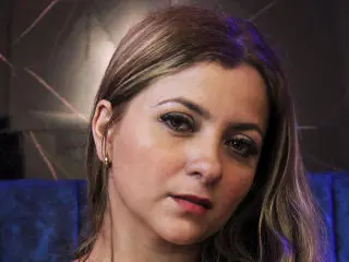 Xlovecam Live Sex Cam of SalomeRossi